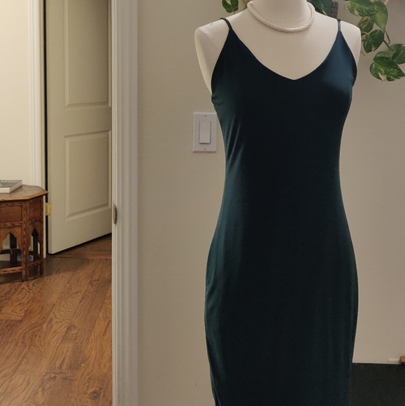 Sexy Forest Green Dress - Picture 1 of 7
